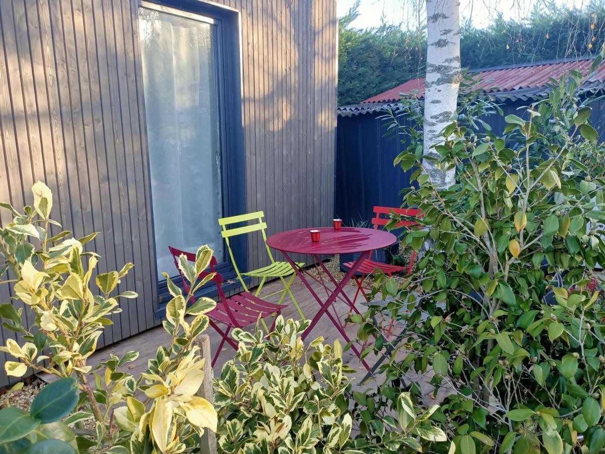 Studio De Jardin "Le Temps D Une Pause" Jusqu'A 4 Personnes En Face Du Beaujolais - Climatisation Et Borne Recharge Vehicule Electrique Montmerle-sur-Saone Exteriér fotografie